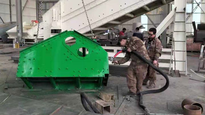 聚脲耐磨涂料_礦山設備噴涂聚脲_聚脲噴涂機-京華邦威 聚脲耐磨涂料_礦山設備噴涂聚脲_聚脲噴涂機-京華邦威