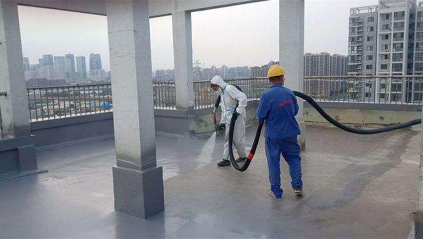 民宿屋頂噴涂聚脲防水_聚脲噴涂機(jī)-京華邦威 民宿屋頂噴涂聚脲防水_聚脲噴涂機(jī)-京華邦威